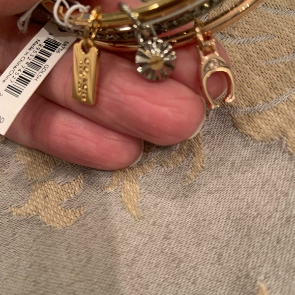 Coach signature charm bangle bracelet set - Picture 4 of 7